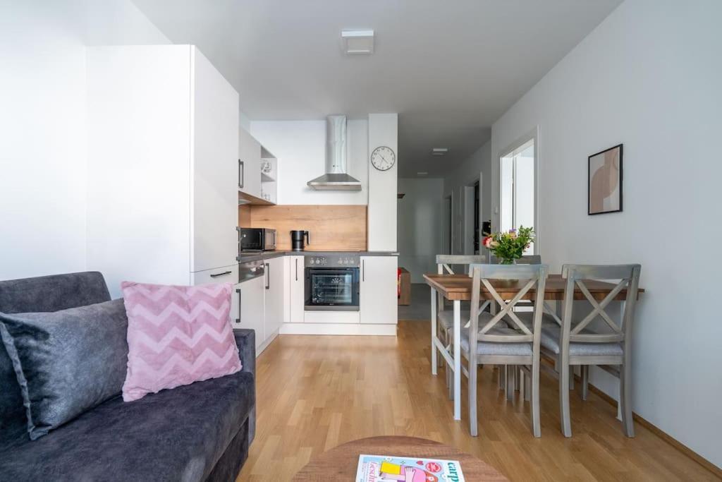 Apartamento 1Br Excellence, Fast To Centre By Hm Viena Exterior foto
